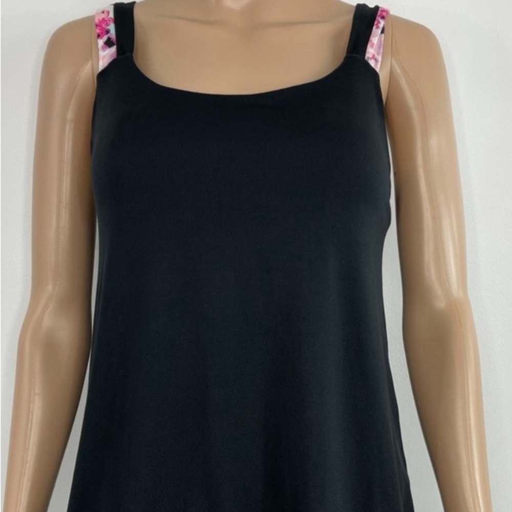 Gaiam Athletic tunic top padded bra size Medium